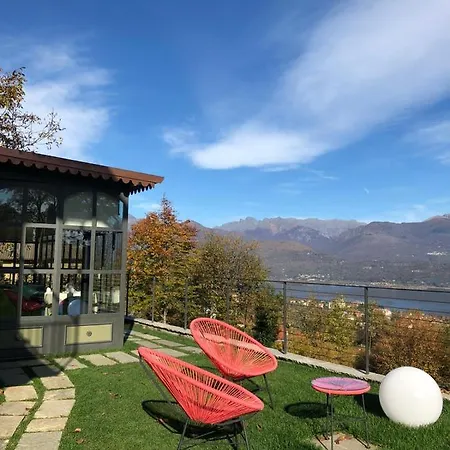 Casa Rampolina بيت ضيافة 4*