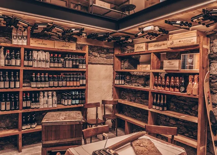 Casa Rampolina بيت ضيافة ستريزا